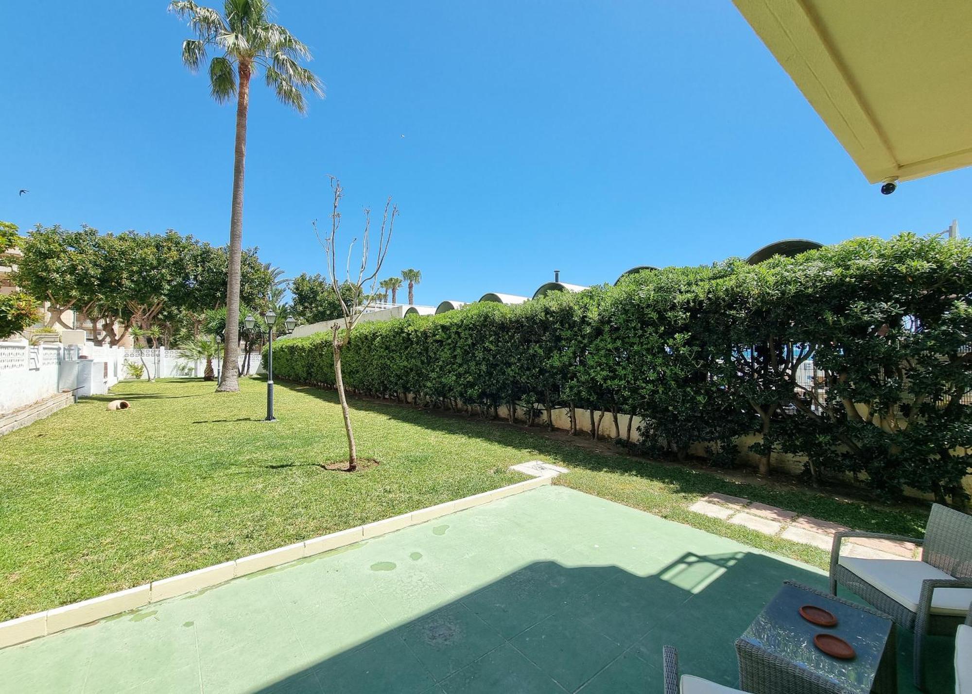Tinoko Apartament In La Carihuela Beach Torremolinos Esterno foto