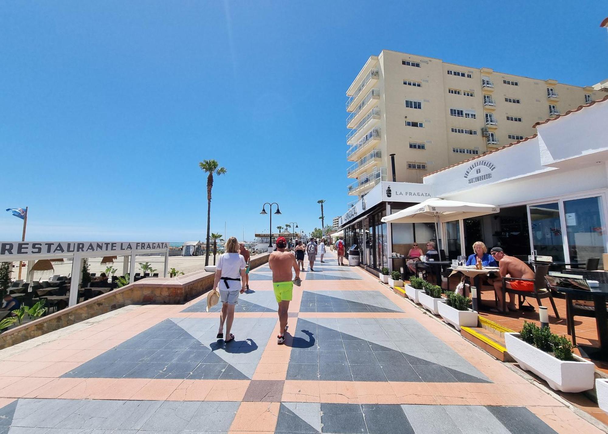 Tinoko Apartament In La Carihuela Beach Torremolinos Esterno foto
